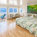 Oceanfront Villa