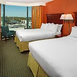 Holiday Inn Express & Suites Va Beach Oceanfront By Ihg