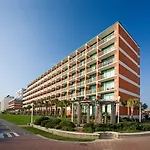 Holiday Inn & Suites Virginia Beach - North Beach By Ihg