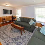 Cypress Cottage - North End Vb
