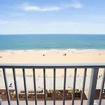 Aqua Vista Resort Hotel
