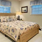 Endless Beach #A,Oceanfront,3Bedrooms-2Bath-Pet Friendly