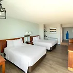 The Oceanfront Inn - Virginia Beach