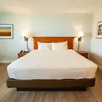The Oceanfront Inn - Virginia Beach