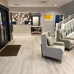 Comfort Inn & Suites Virginia Beach - Norfolk Airport