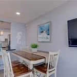 Coastal Beach Condo-Amazing View & Indoor Pool 13Th Floor