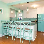 The Seashore Getaway House