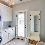 410B The King Neptune House