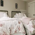 527 The Cape Henry House