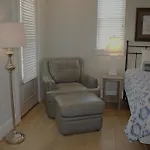 410A The Jetty House