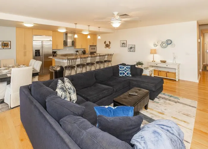 The Sanctuary - Sunset Thrille Penthouse B431