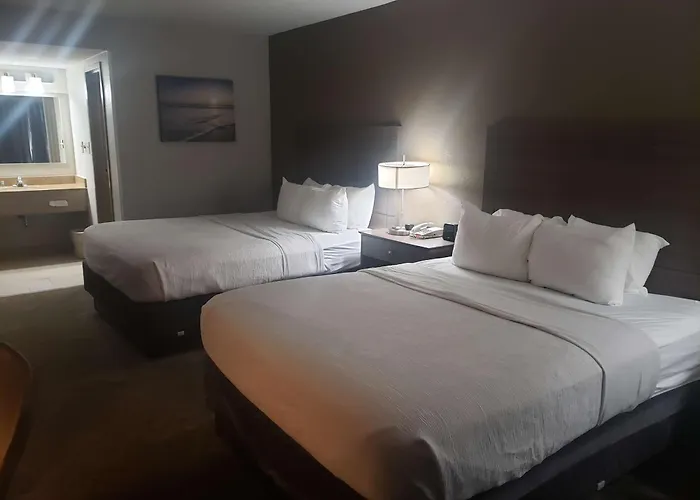 Best Western Center Inn
