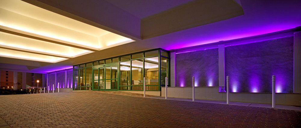 Hotel Sheraton Oceanfront Virginia Beach