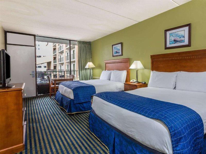 Hotel Days By Wyndham Virginia At The Virginia Beach