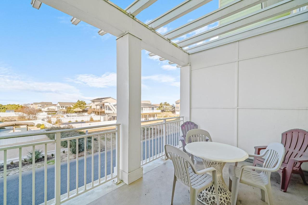 The Sanctuary - Luna Sea 116a Apartment Virginia Beach