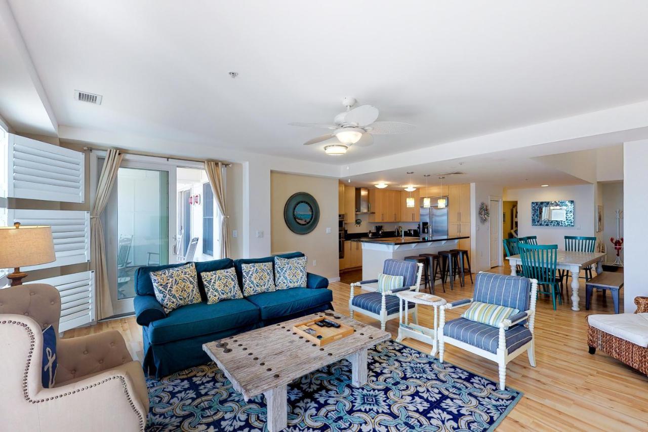 Apartment The Sanctuary - Rock Lobster Penthouse B407 *