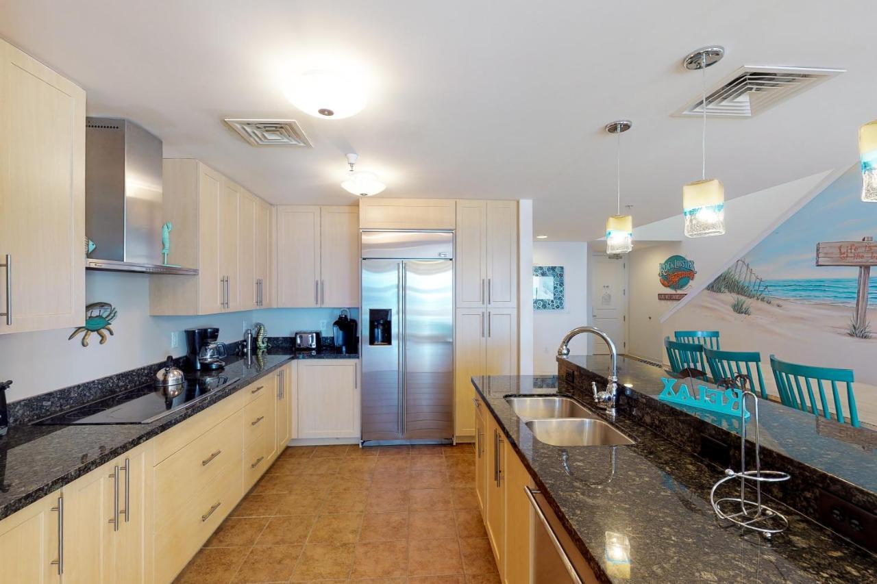 The Sanctuary - Rock Lobster Penthouse B407 * Virginia Beach
