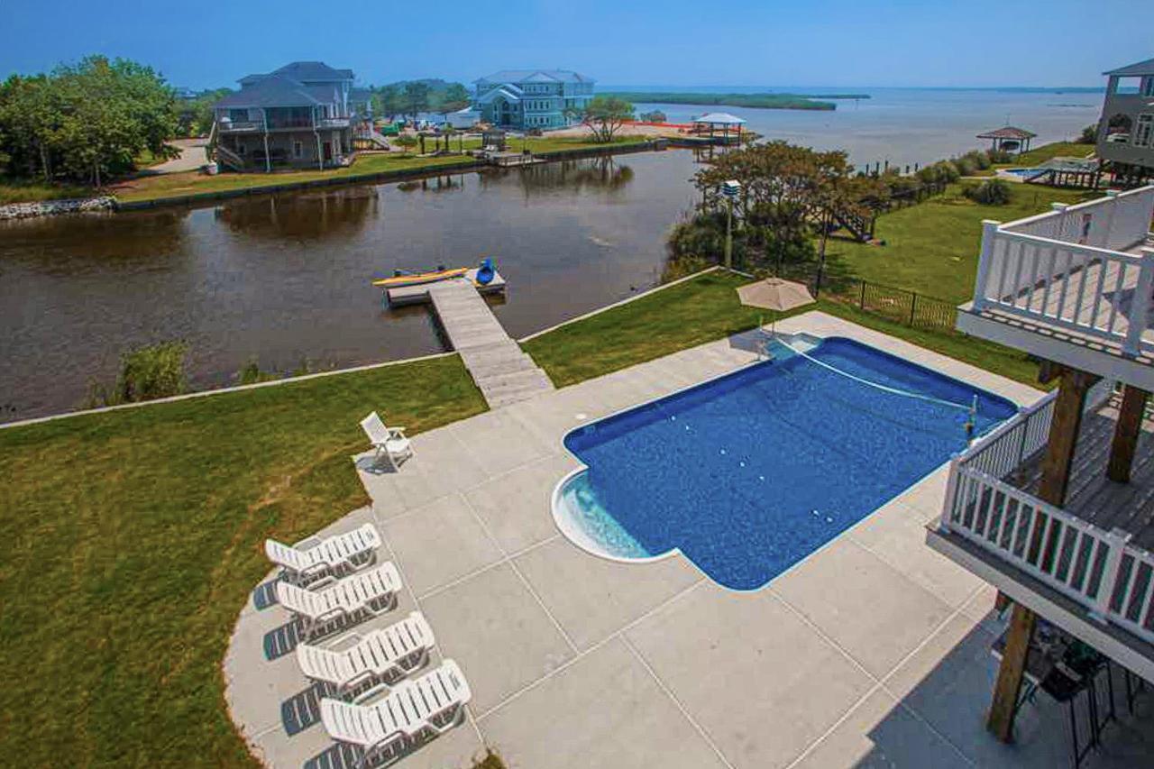 Am I Dreaming * Virginia Beach