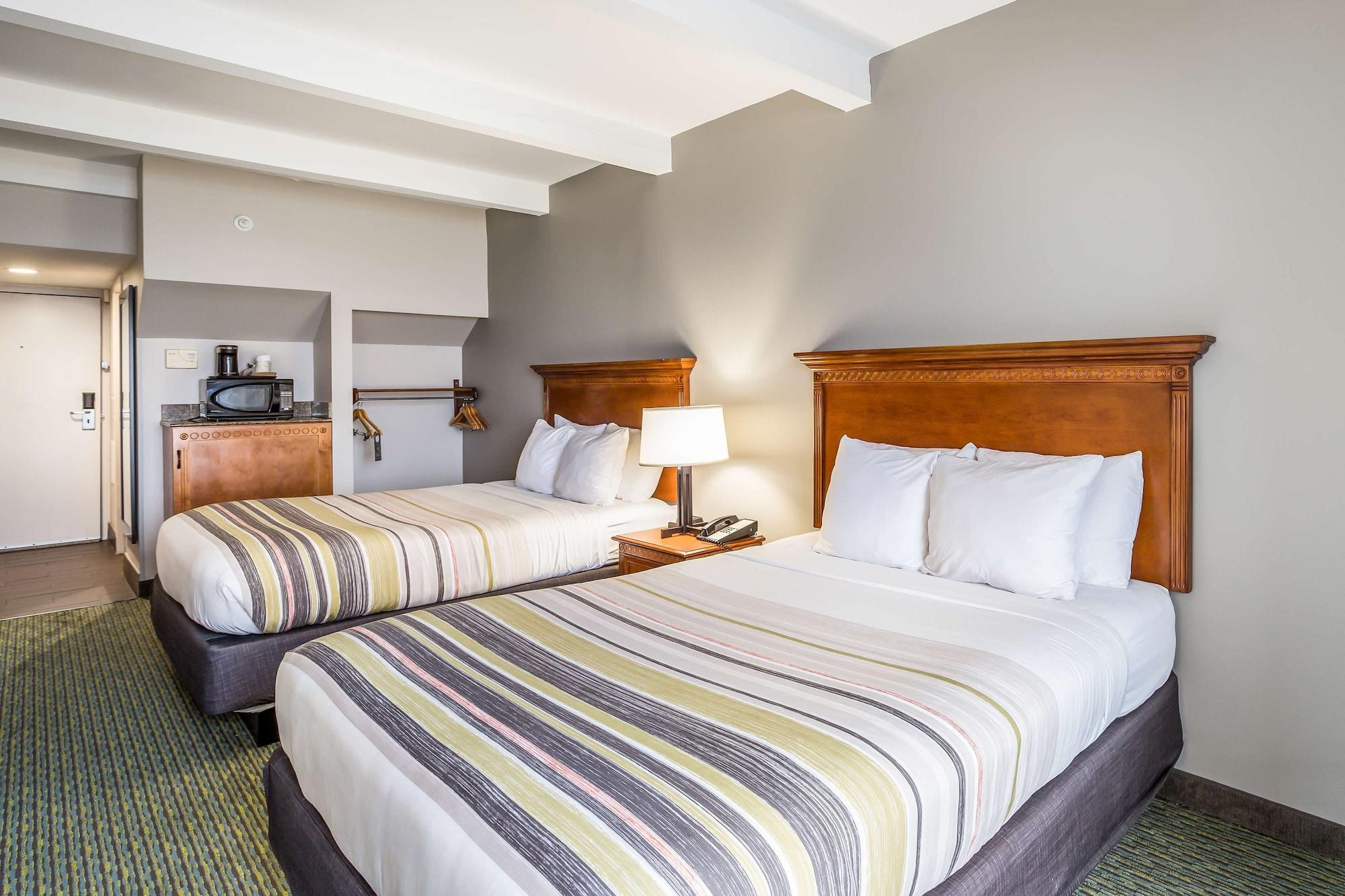 Country & By Radisson, Virginia Oceanfront , Va Hotel 3*