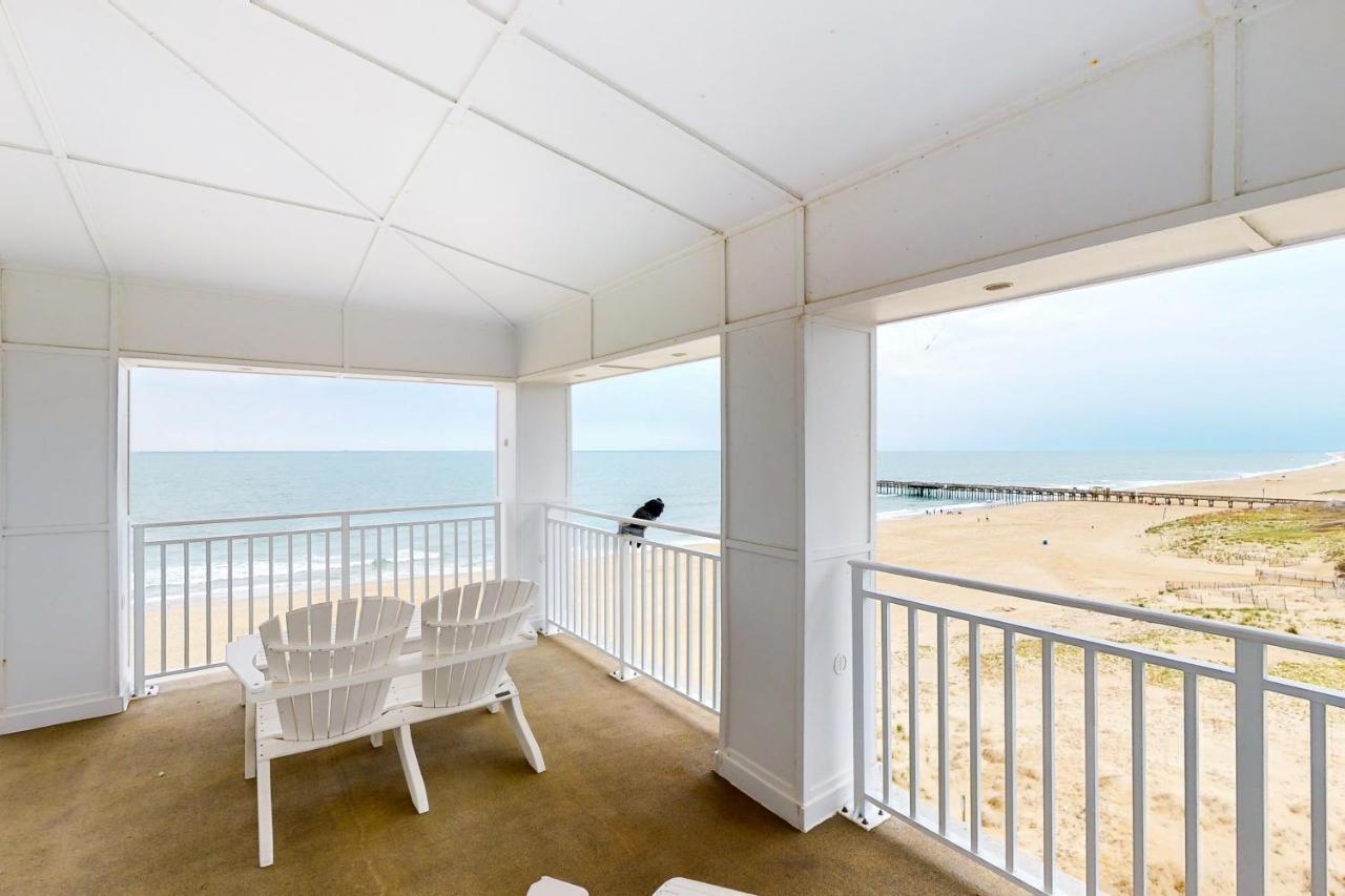 The Sanctuary - Simply Divine Penthouse B411 Virginia Beach