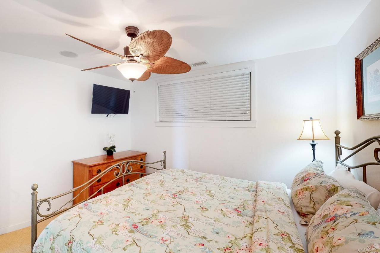 The Sanctuary - Simply Divine Penthouse B411 Apartment Virginia Beach