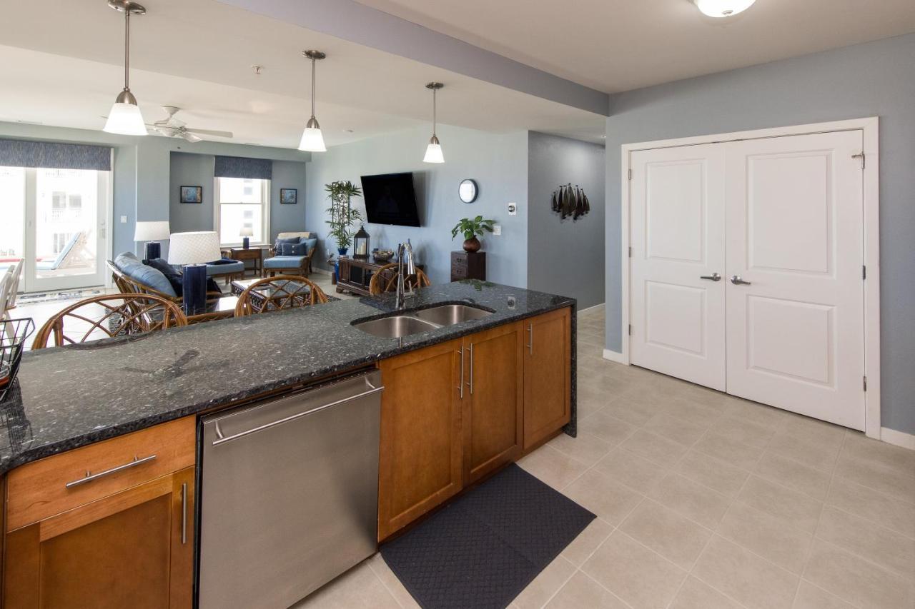 The Sanctuary - Sea Forever A303 Apartment