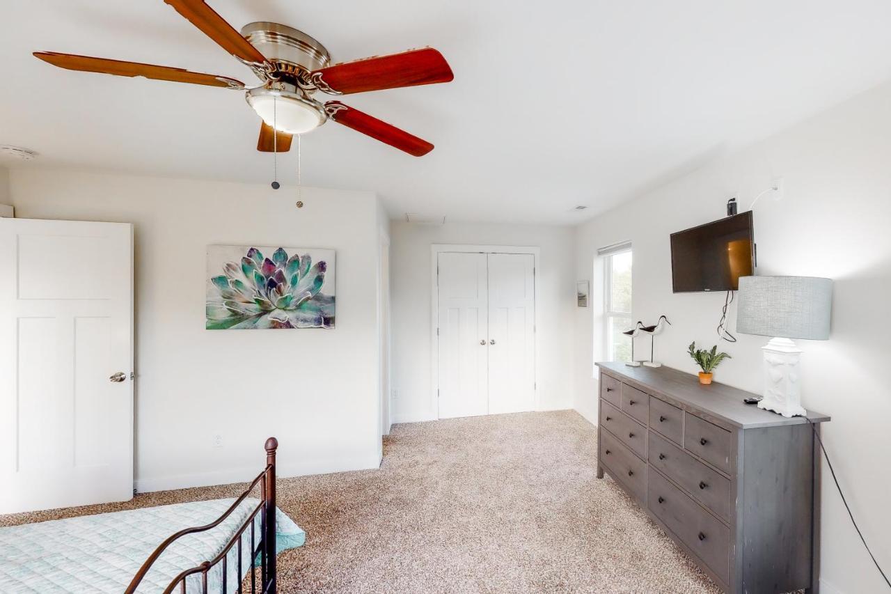 Back Bay Getaway Holiday home Virginia Beach