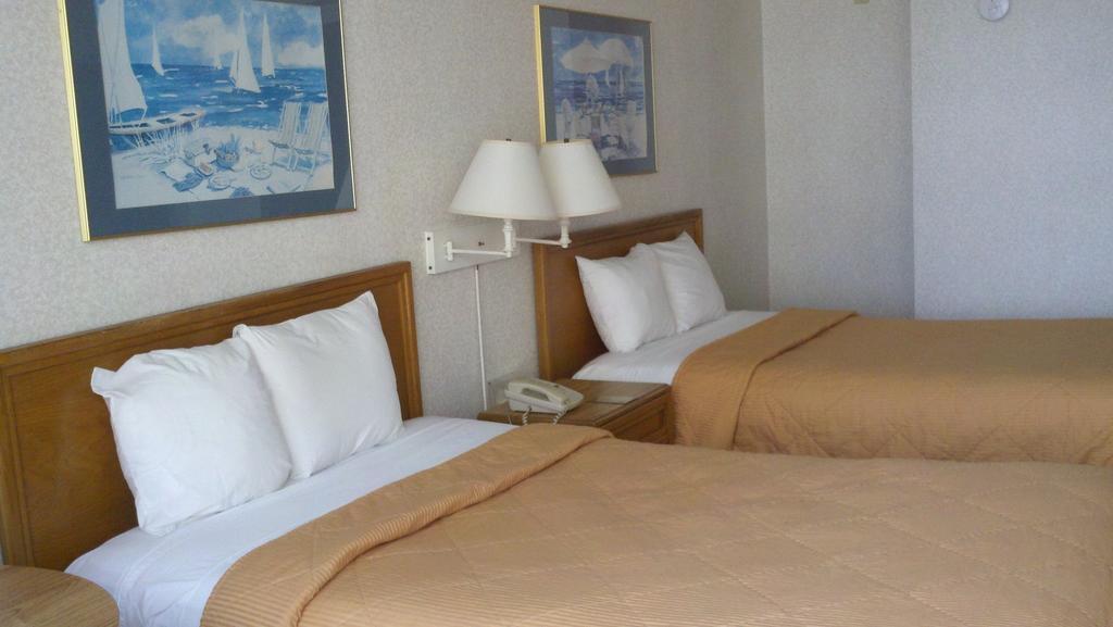 Ocean Side Hotel