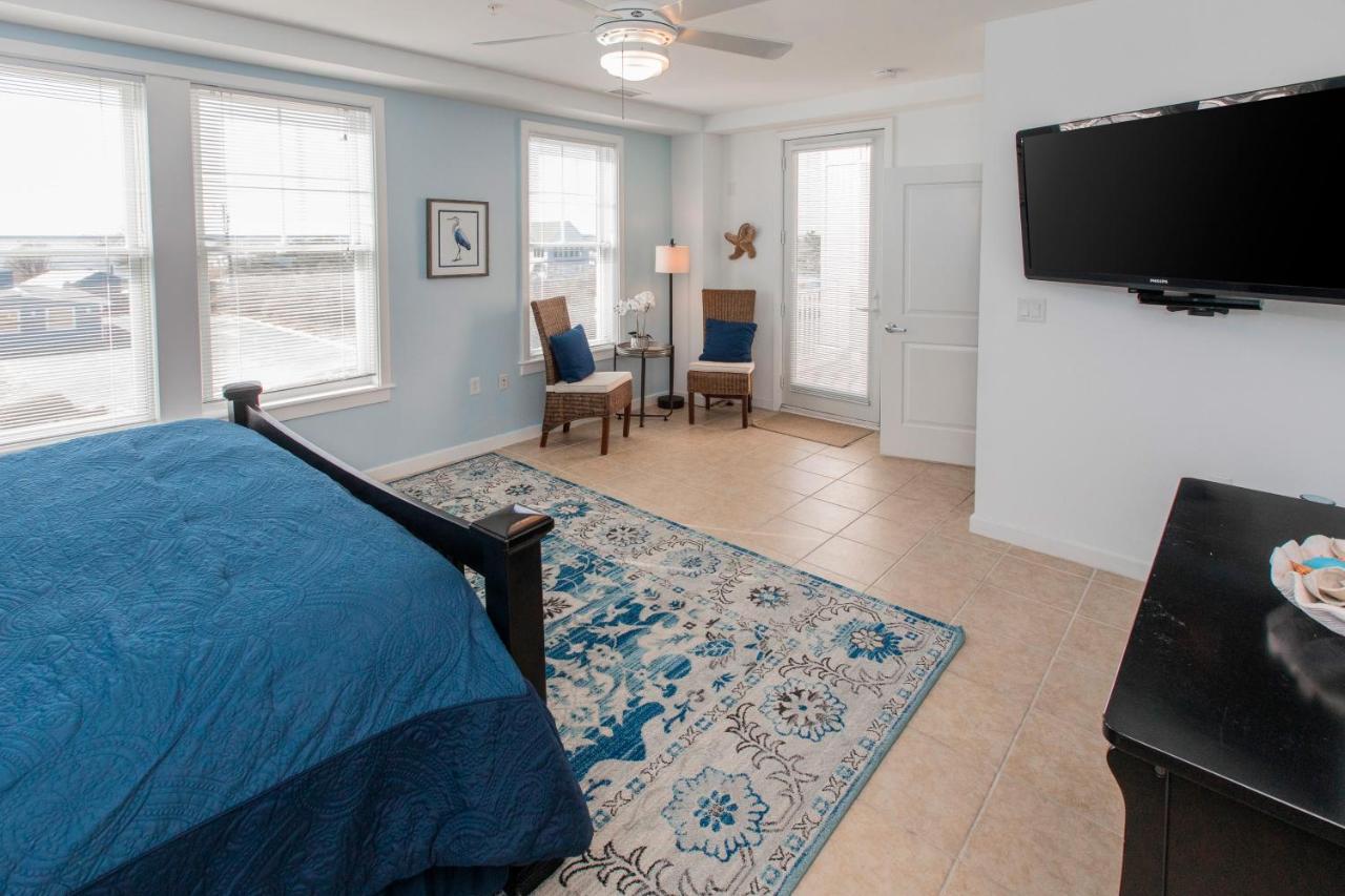 The Sanctuary - Latitude Adjustment A117 Apartment Virginia Beach
