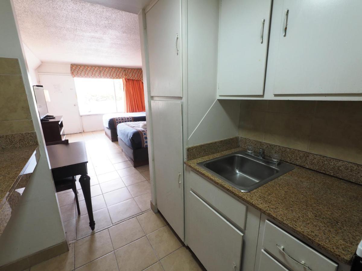 White Marlin - Virginia Motel 2*