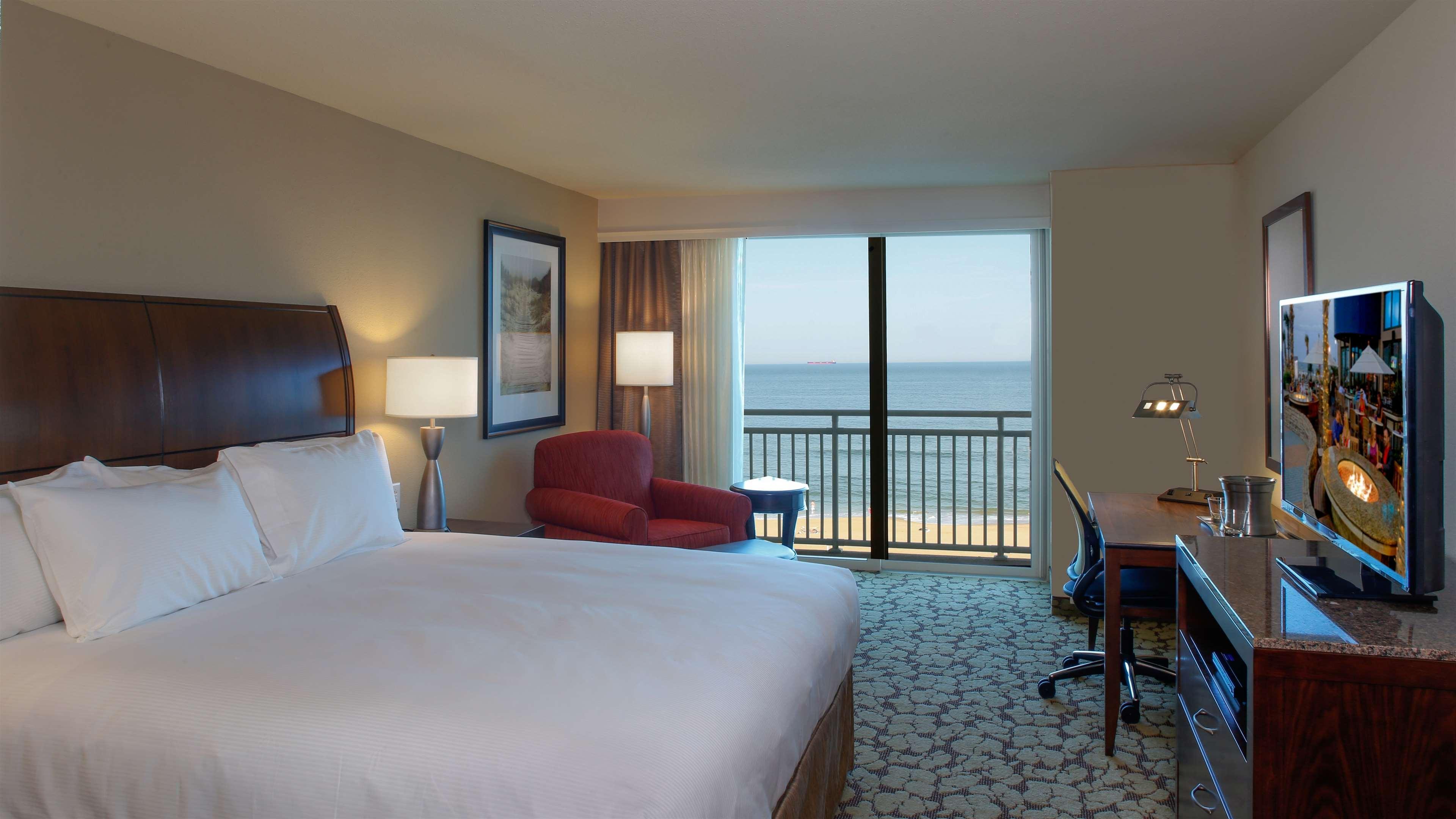 Hilton Garden Virginia Oceanfront Hotel