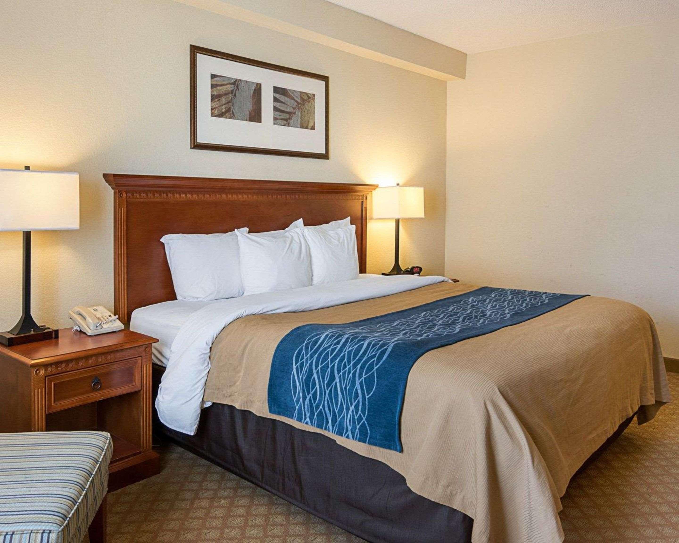 Hotel Comfort & Virginia - Norfolk Airport