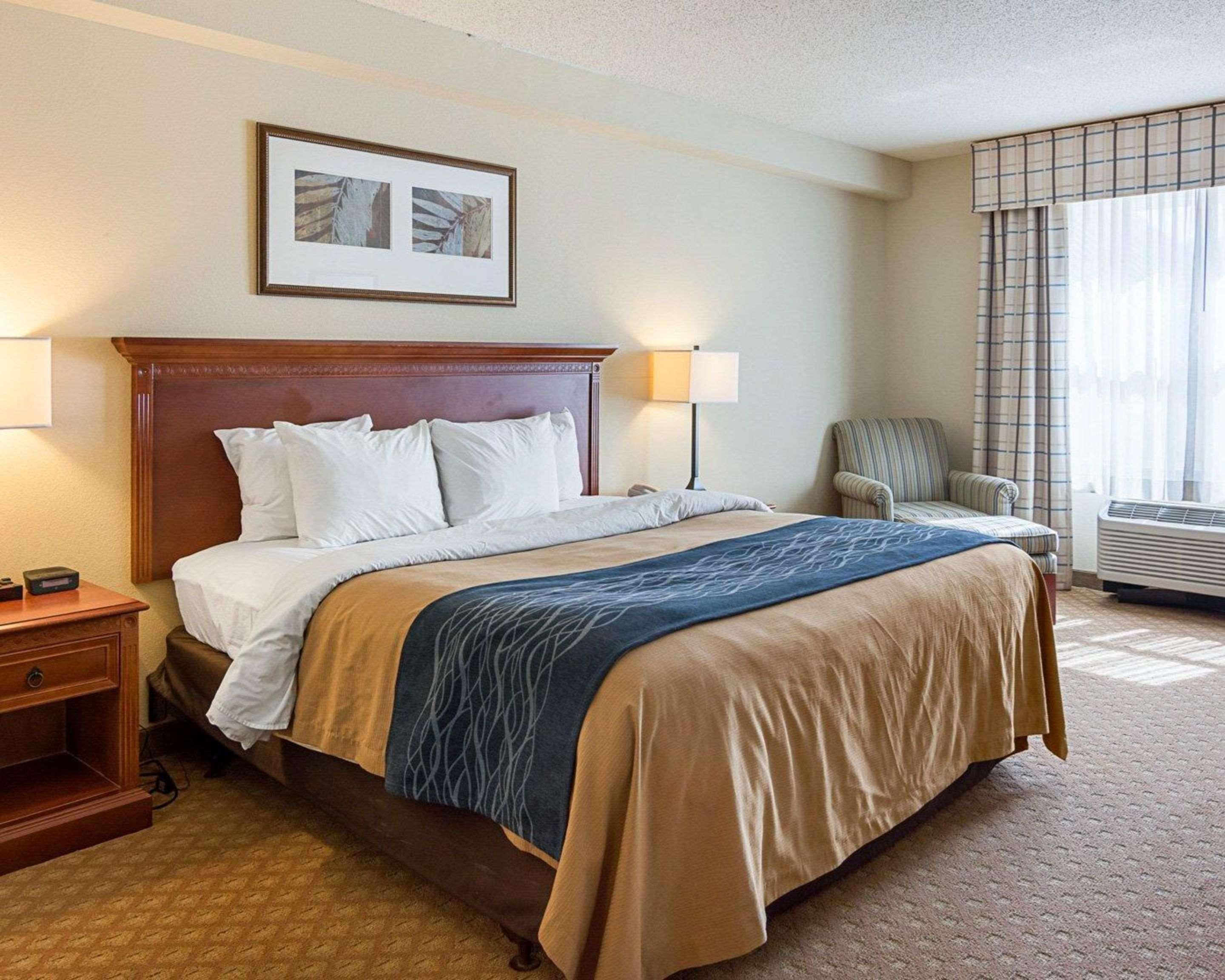 Comfort & Virginia - Norfolk Airport Hotel 3*