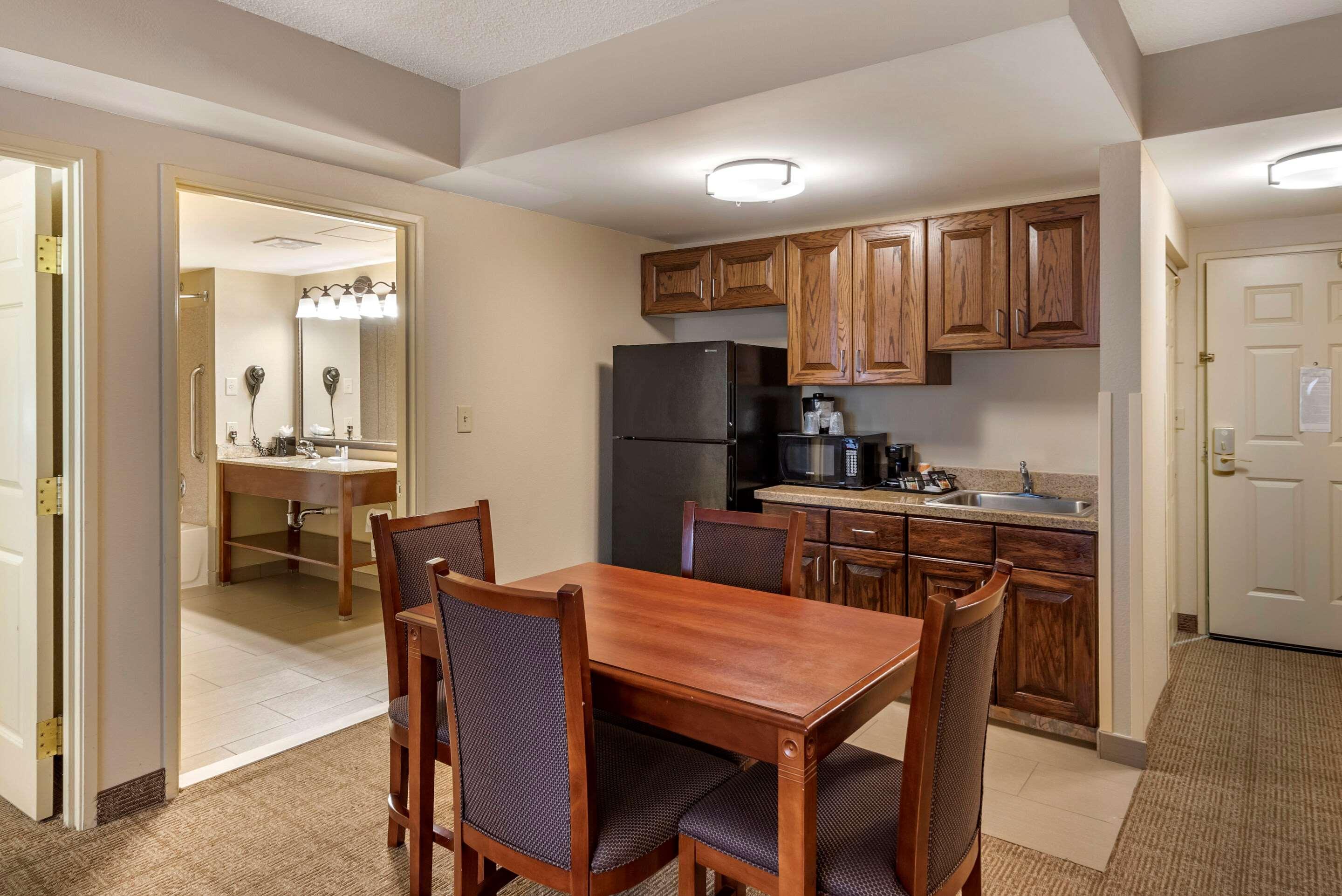 Hotel Comfort & Virginia - Norfolk Airport Virginia Beach