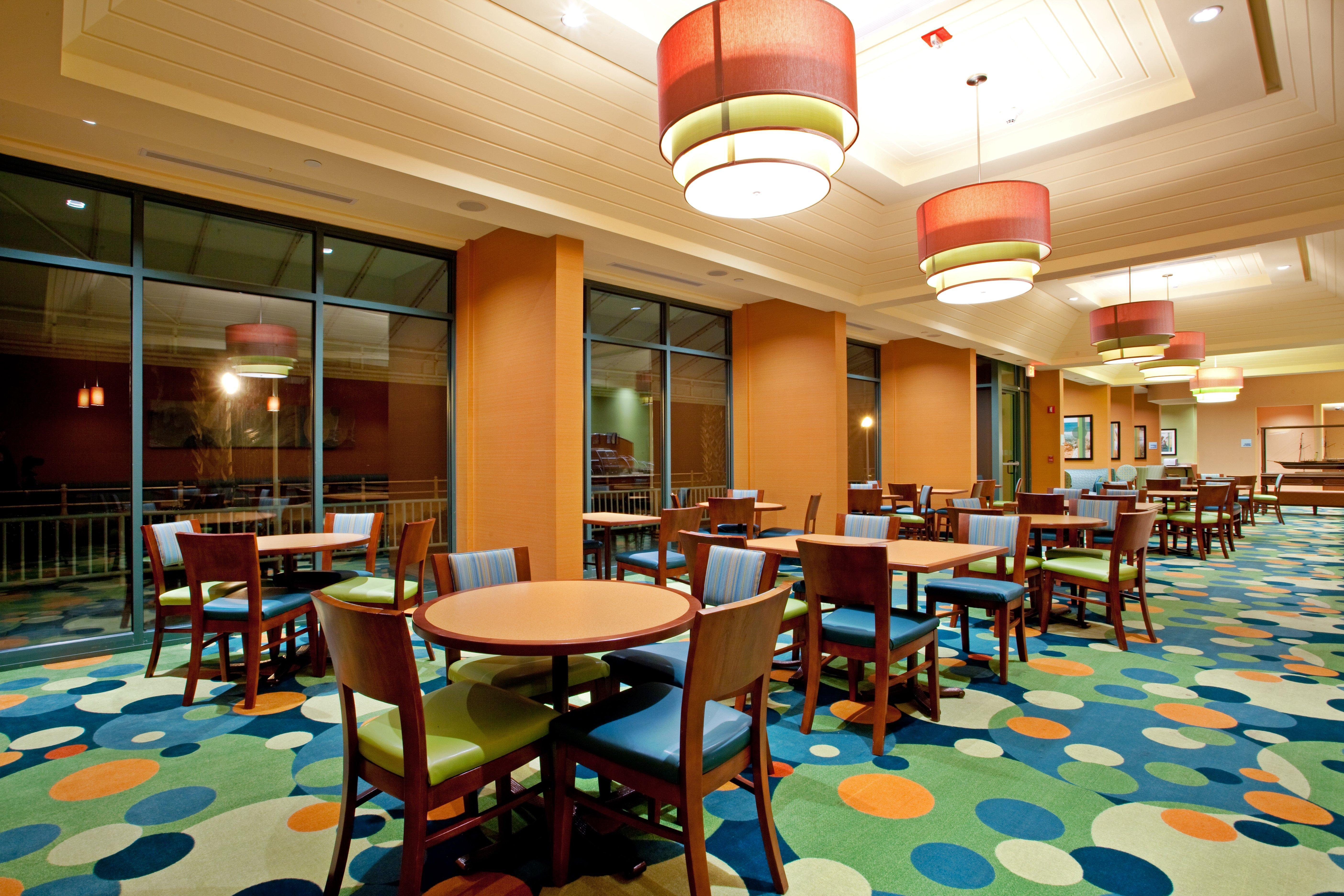 Resort Express & Va Oceanfront By Ihg 3*