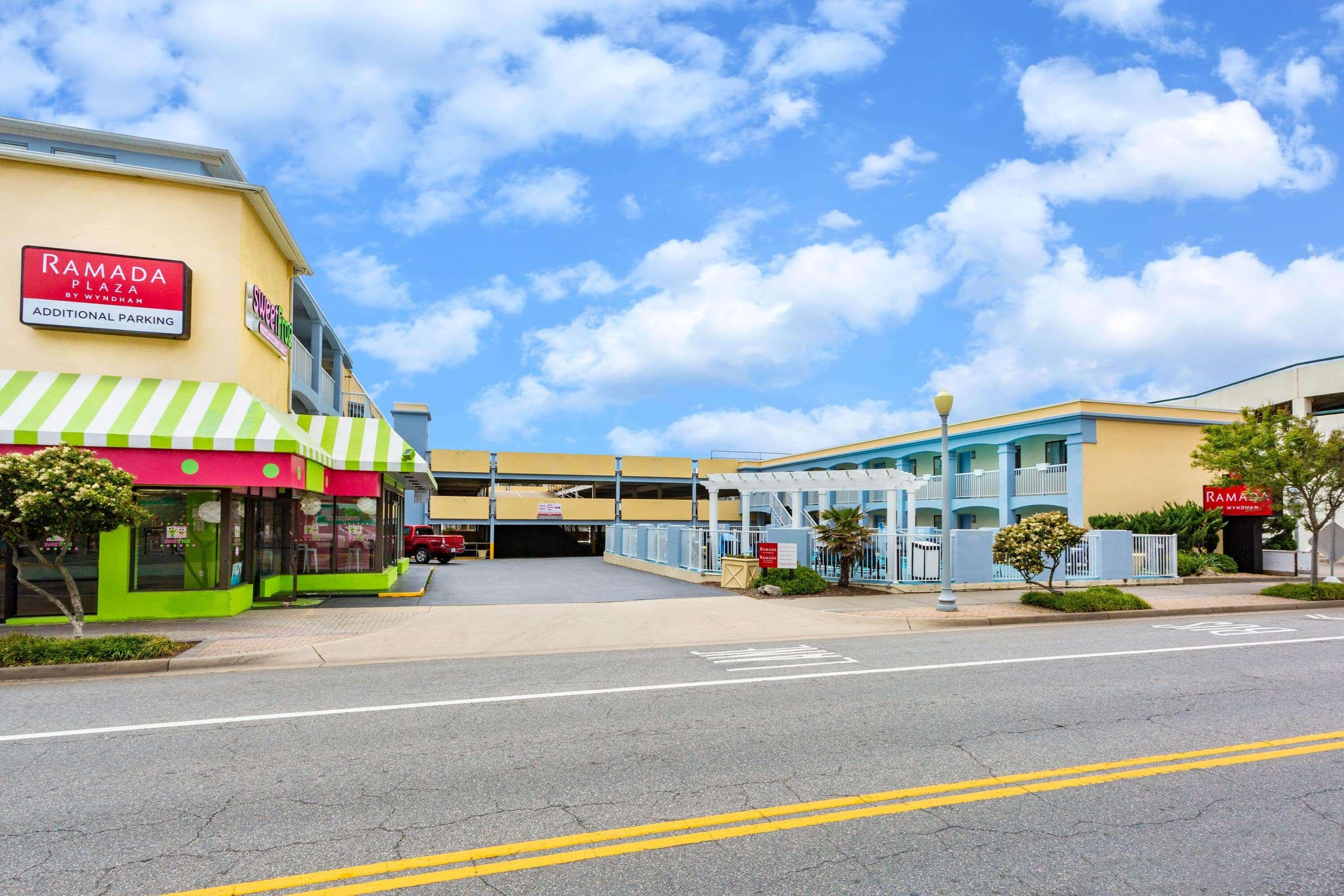 Ramada By Wyndham Virginia 3*