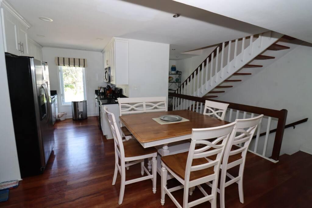 Luxury Townhouse * Virginia Beach