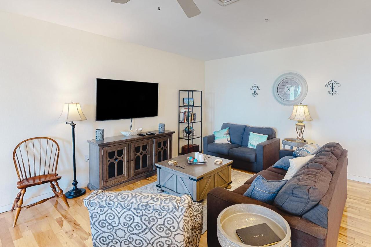 The Sanctuary - Serenity Now 418a * Virginia Beach