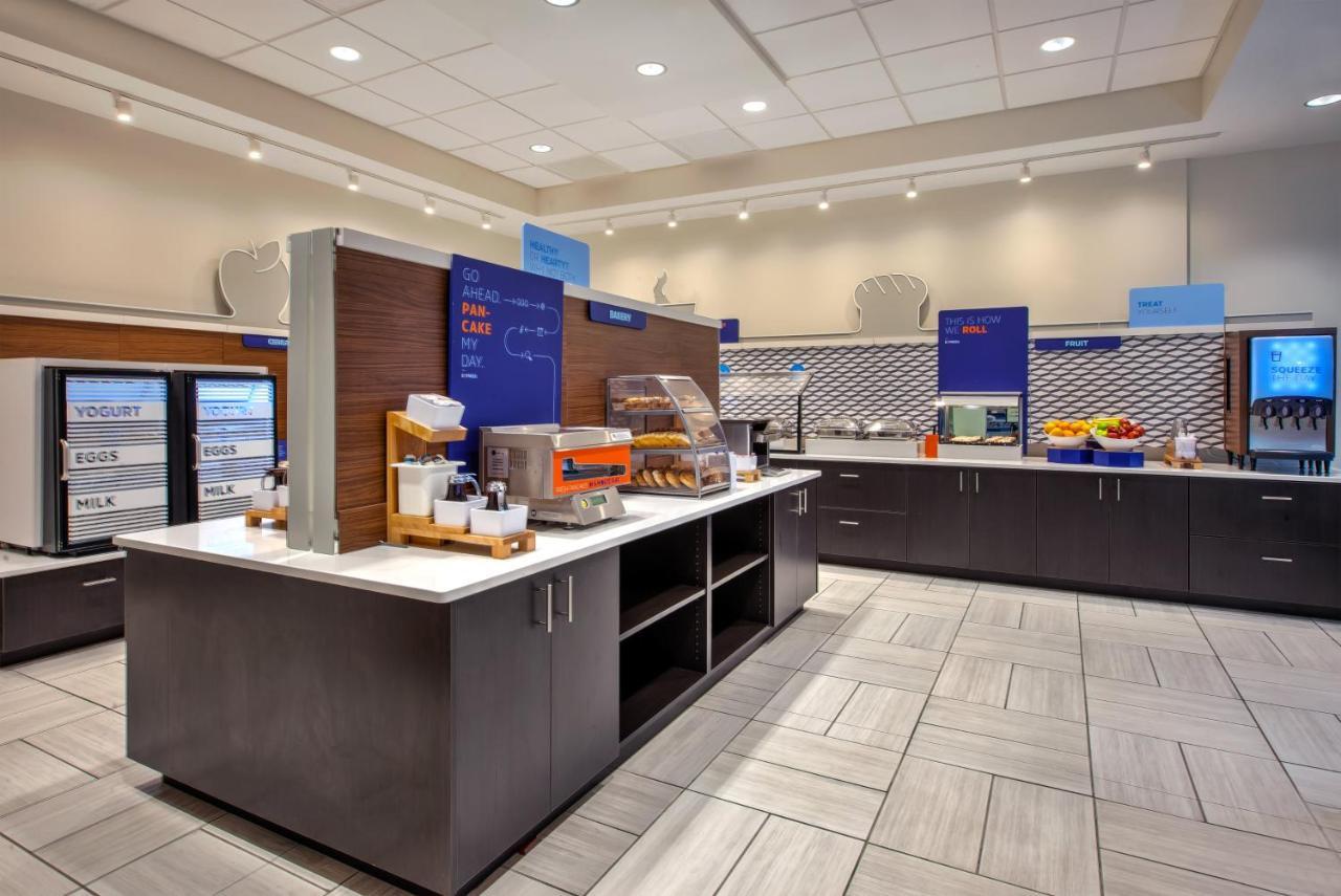 Resort Express & Va Oceanfront By Ihg 3*