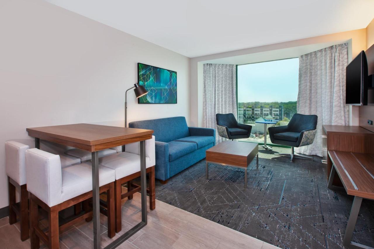 Resort Express & Va Oceanfront By Ihg
