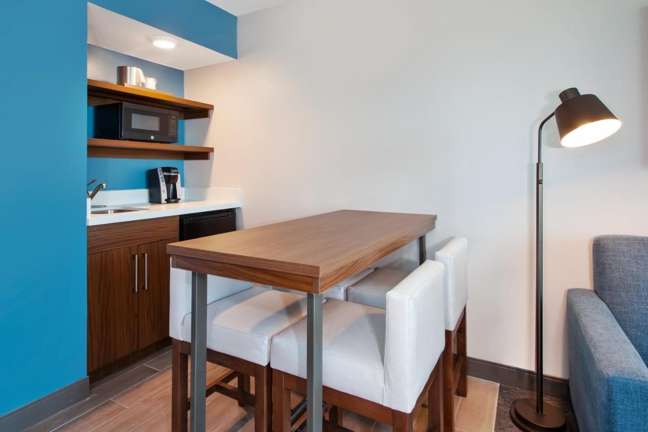 Express & Va Oceanfront By Ihg 3* Virginia Beach