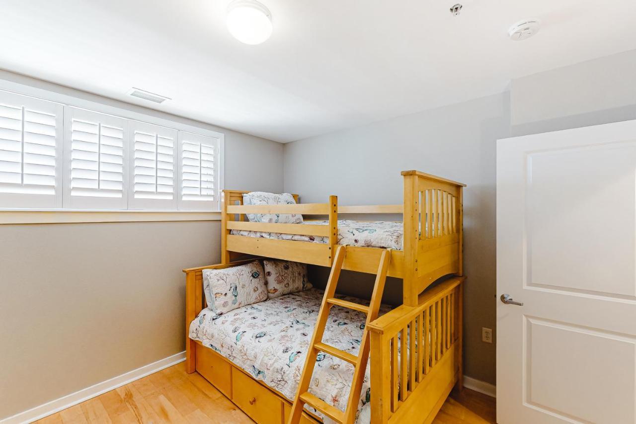 The Sanctuary - Getta Tan B238 Apartment