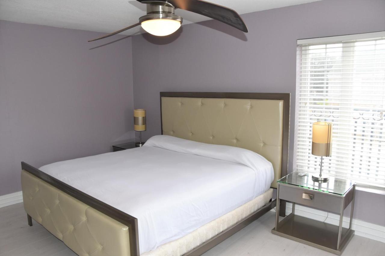 Aparthotel Plaza 2700 Luxury Beach Suites Virginia Beach