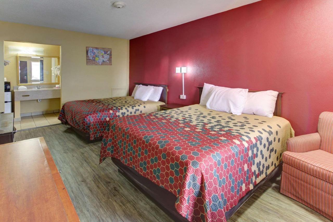 Econo Town Center Lodge Virginia Beach