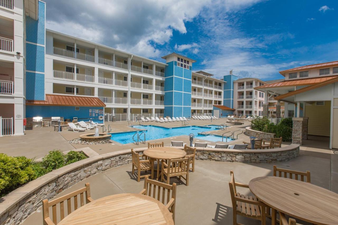The Sanctuary - Sea Serenade Penthouse A408 Apartment *