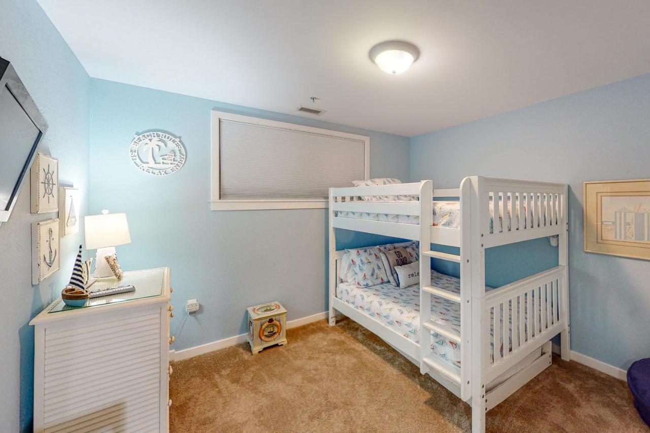 Apartment The Sanctuary - Snorkster's Dream B210 Virginia Beach