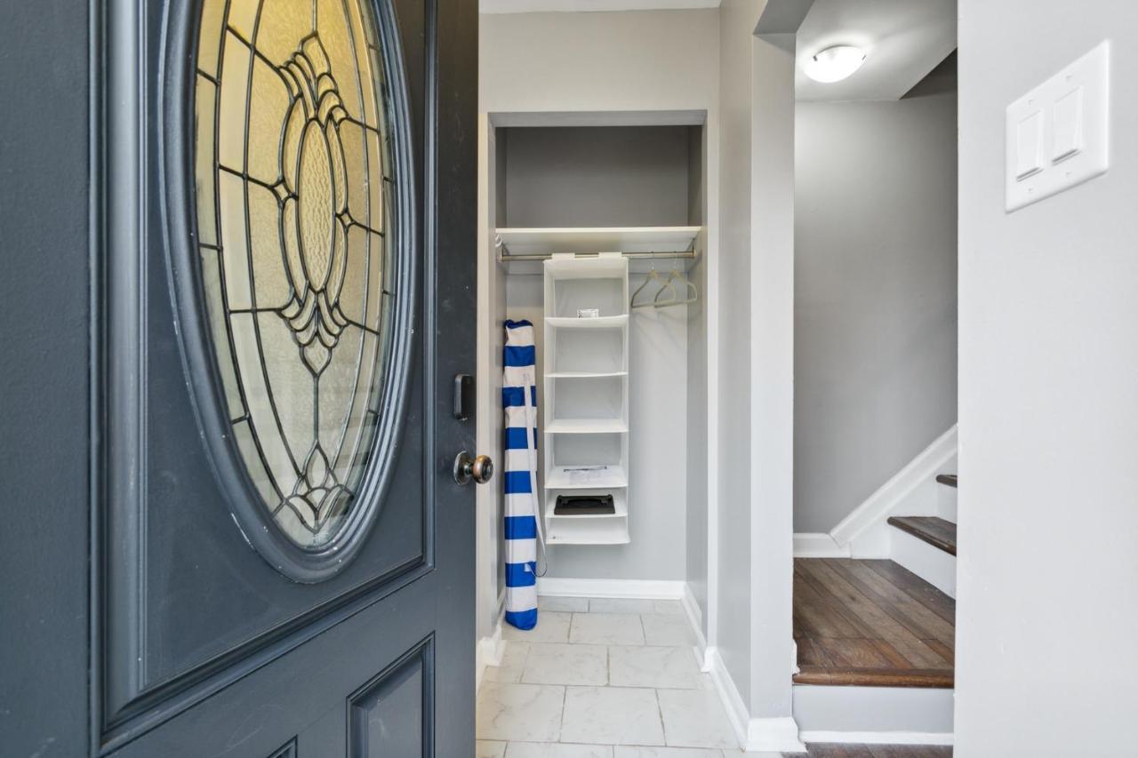 Lair Townhouse * Virginia Beach