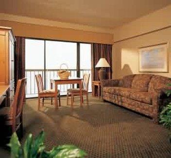Sun & Oceanfront Hotel Virginia Beach
