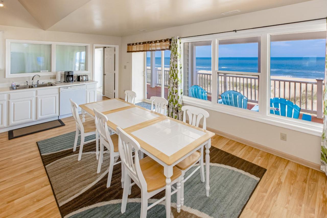 Holiday home Oceanfront