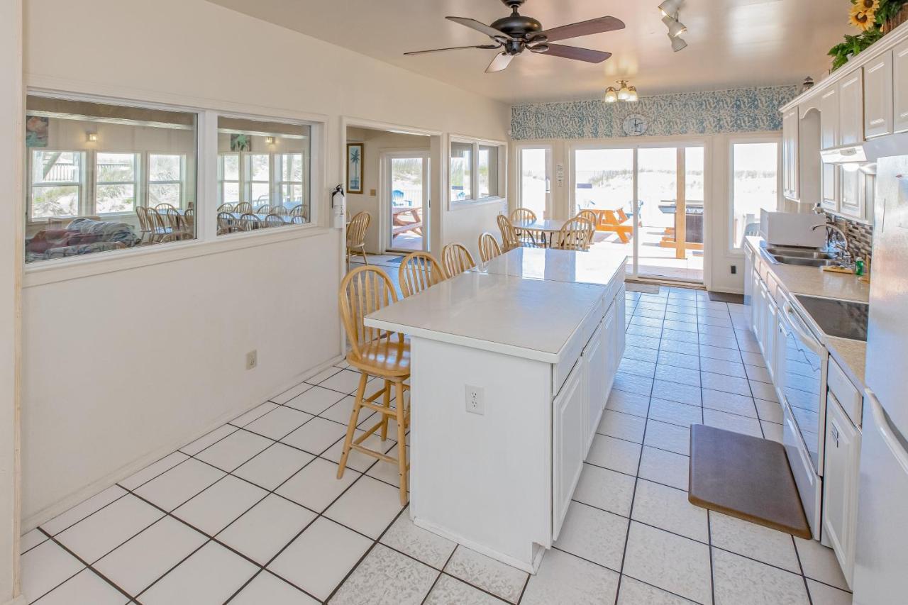 Oceanfront Holiday home *